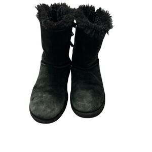 UGG Womens Size 7 Bailey Bow Boots Black 1002954 Sheepskin Classic Leather